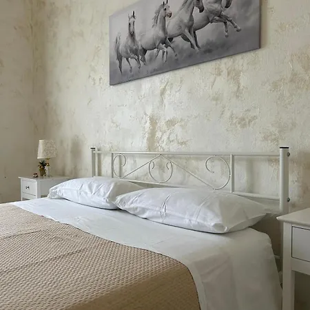 Apartment Naumachia House Catania